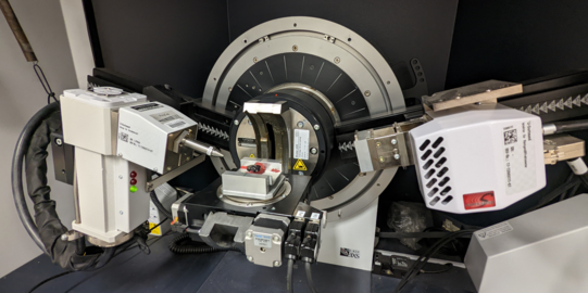 Labor-Röntgendiffraktometer