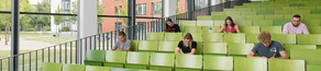 Studierende im Hörsaal Studierende sitzen in einem Hörsaal.